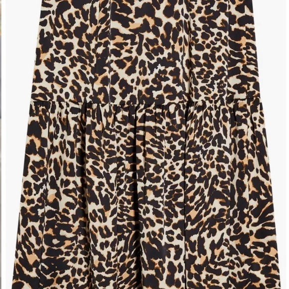 NWOT Top Shop Leopard Tier Skirt, Sz4. Never worn, button closure. - Picture 5 of 5